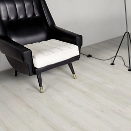 Ламинат Kaindl NATURAL TOUCH Standard 4V 32кл К4419 Дуб Evoke Delight